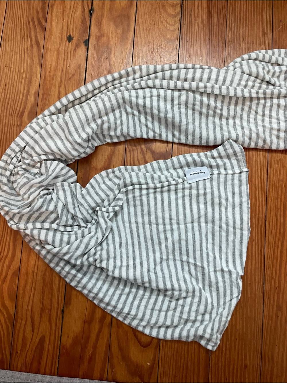 solly baby gray and white striped wrap